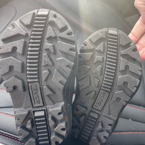 Toddler Size 5 Sorel Winter Boots - Picture 4 of 5